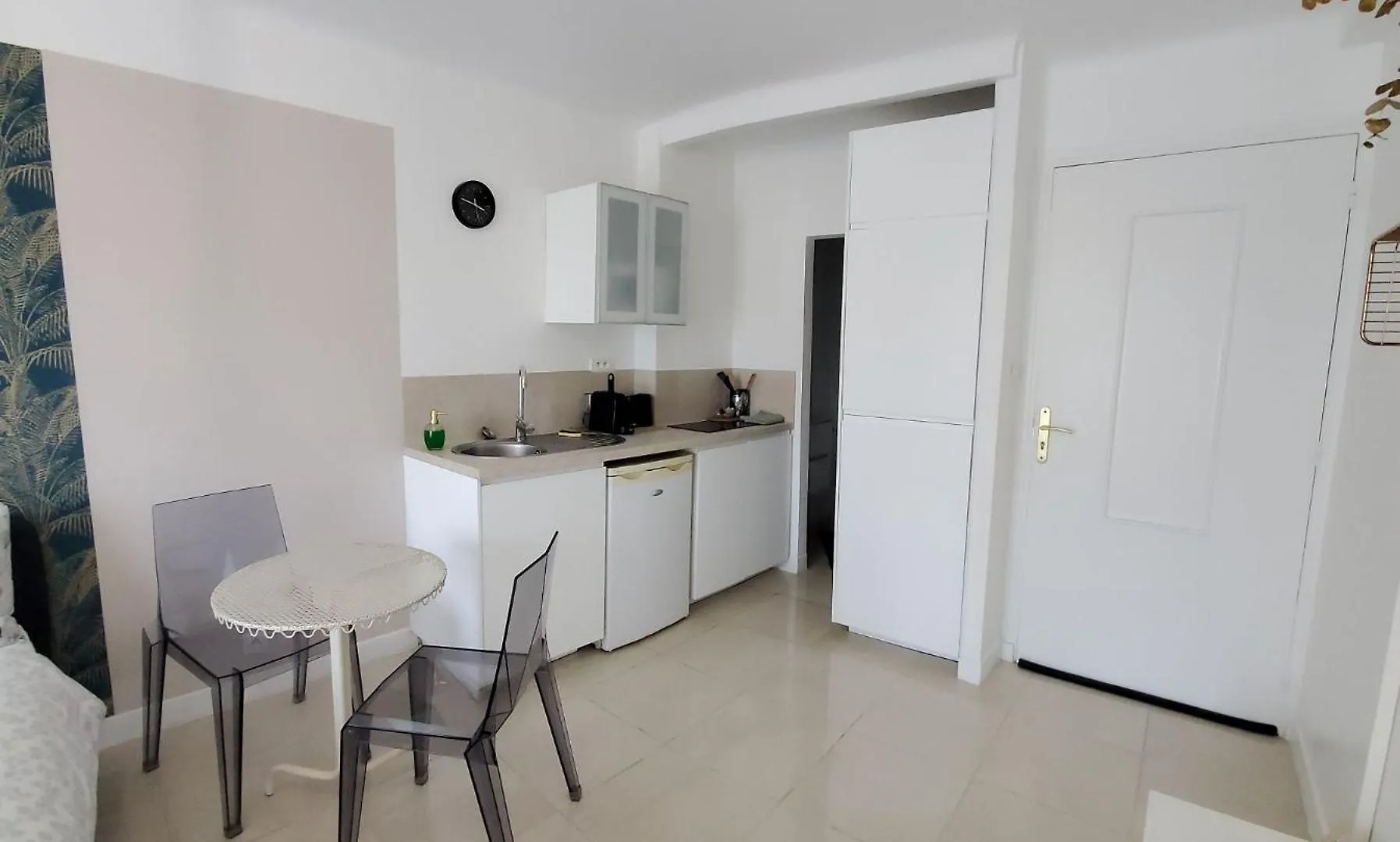 Cannes Carnot 1